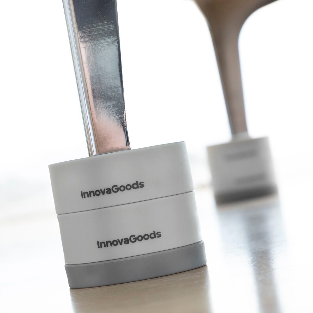 Empilement des pieds anti-vibrations pour plus de hauteur